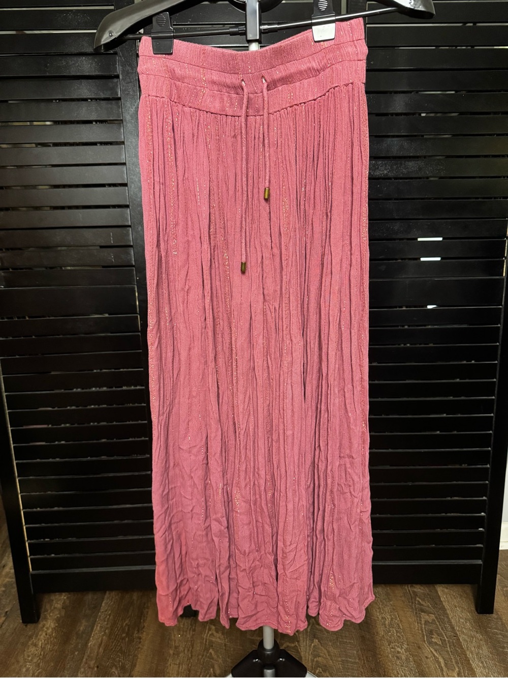 Natural Life Sample Women's Dusty Rose Knit Maxi Skirt with Drawstring Waist